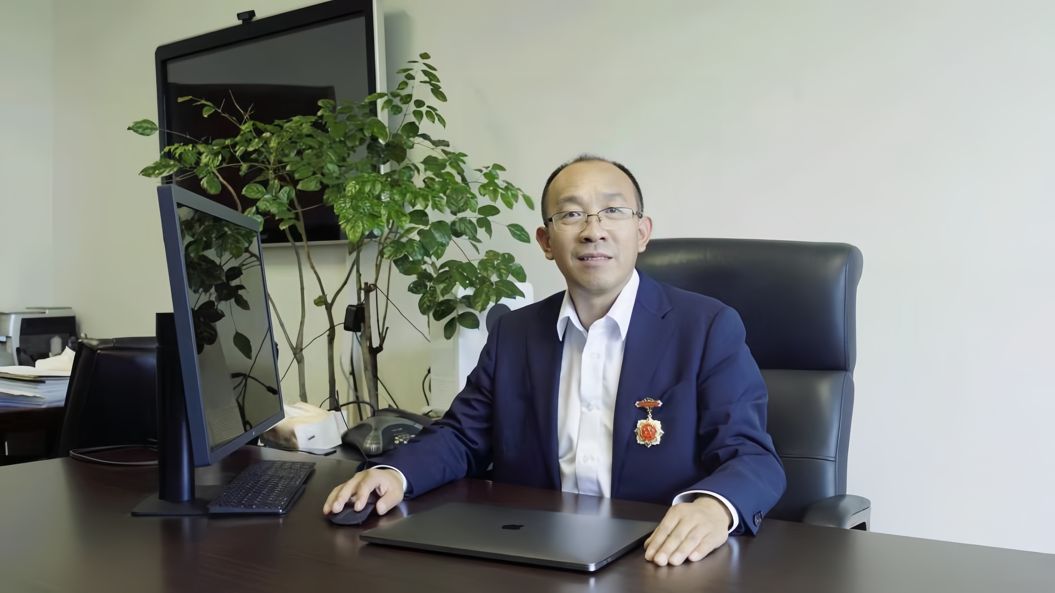 MK在线创新论坛第一千四百八十五讲：金属-有机限域结构可控组装与拟酶催化