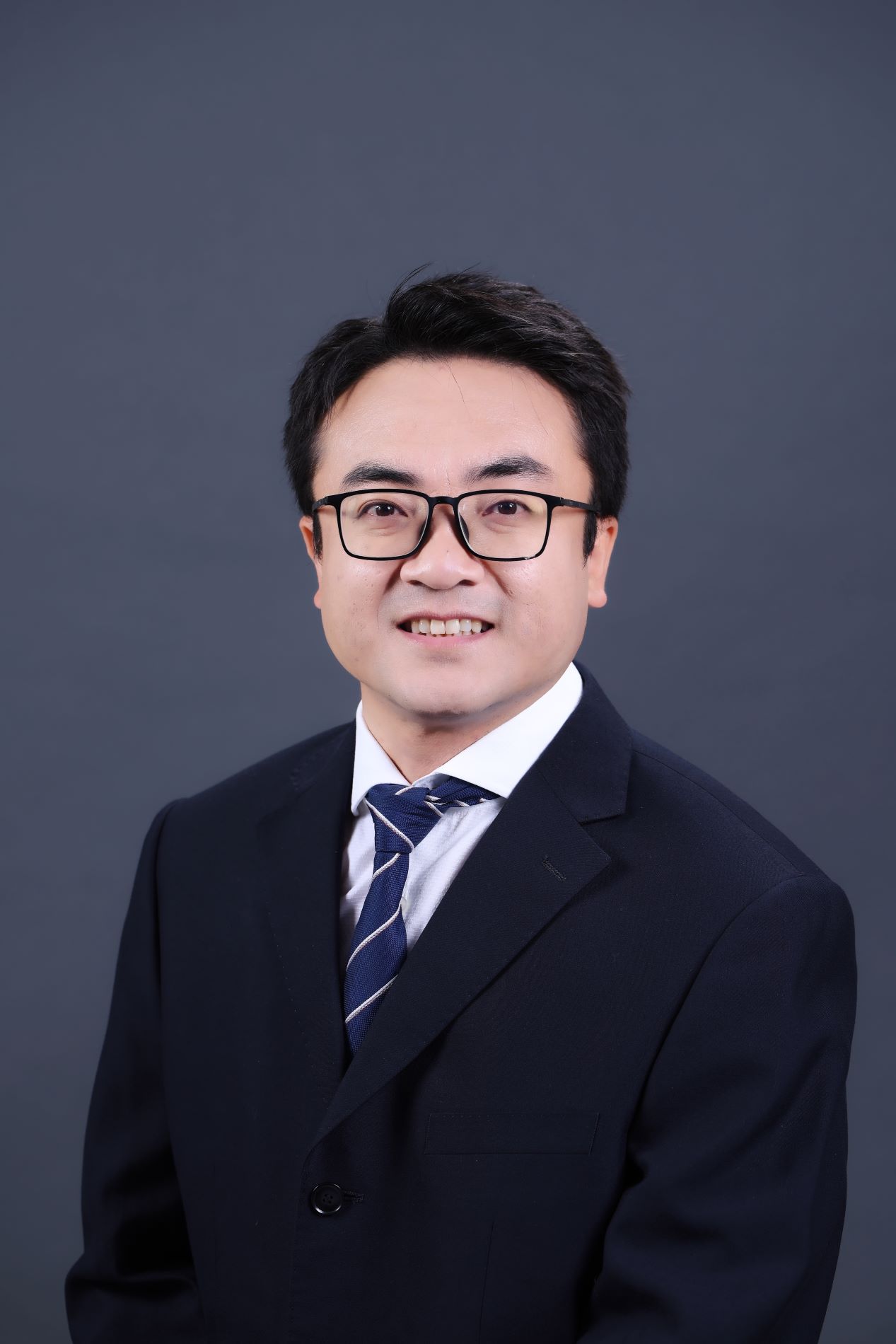 MK在线创新论坛第一千九百零一讲：Deep learning method for very high dimensional parabolic PDEs and HJB equations 