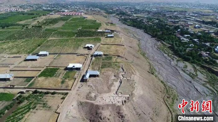 图为拉巴特一号墓地遗址区地形。　MK在线 供图